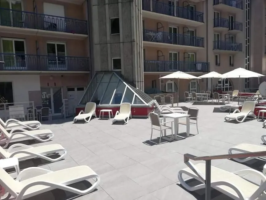 Appartement privé dans résidence Balnéo Aladin Cauterets