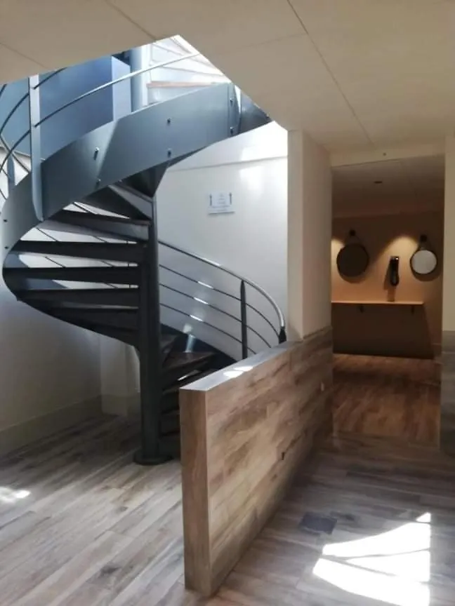Appartement Prive Dans Residence Balneo Aladin Cauterets Apartment